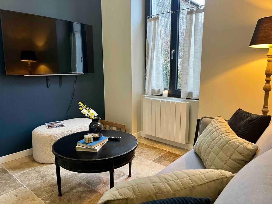 Maison Balneo Centre-Ville @Casaberruyere بورج المظهر الخارجي الصورة